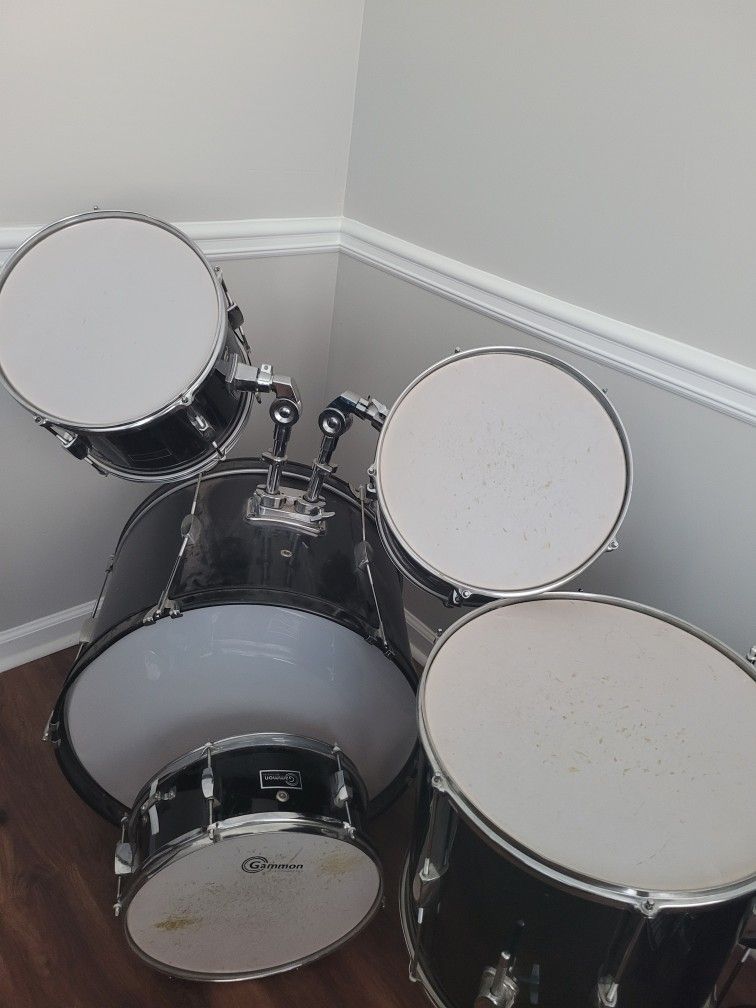 Partial Drum Set