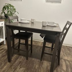 Dinning Table