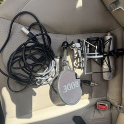 Rode NT1A Condenser Microphone 