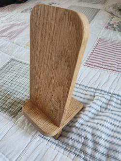 Cell phone stand