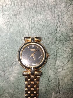 Nelsonic diamond women's watch