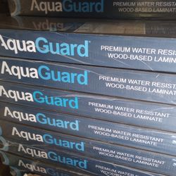 Brown Laminated Waterproof Wood Floor 