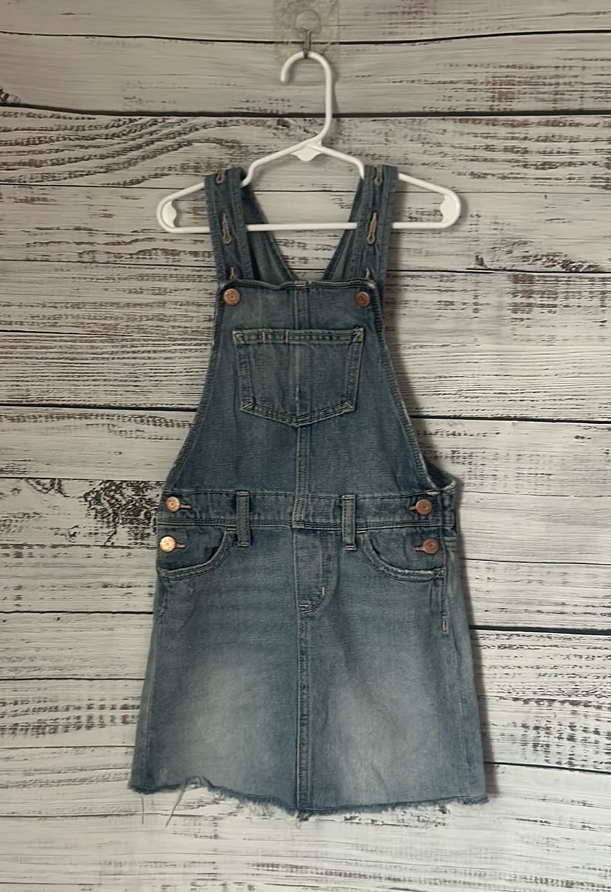 Girls denim overall dress from old navy size 6-7