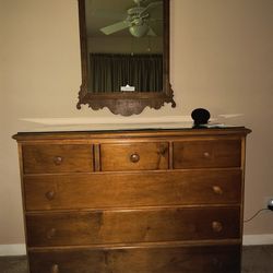 Vintage Chest Of  Drawers And Mirror 