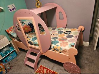 Pink Princess Carriage Toddler Bed