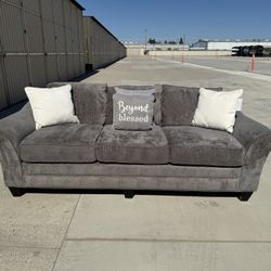 3 Seater Couch 