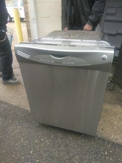 Stainless slide in dishwasher