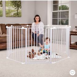 Regalo 2-in-1 super wide safety gate and play yard