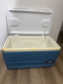 Igloo cooler