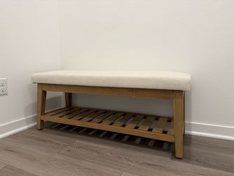 Entry way Bench **like new