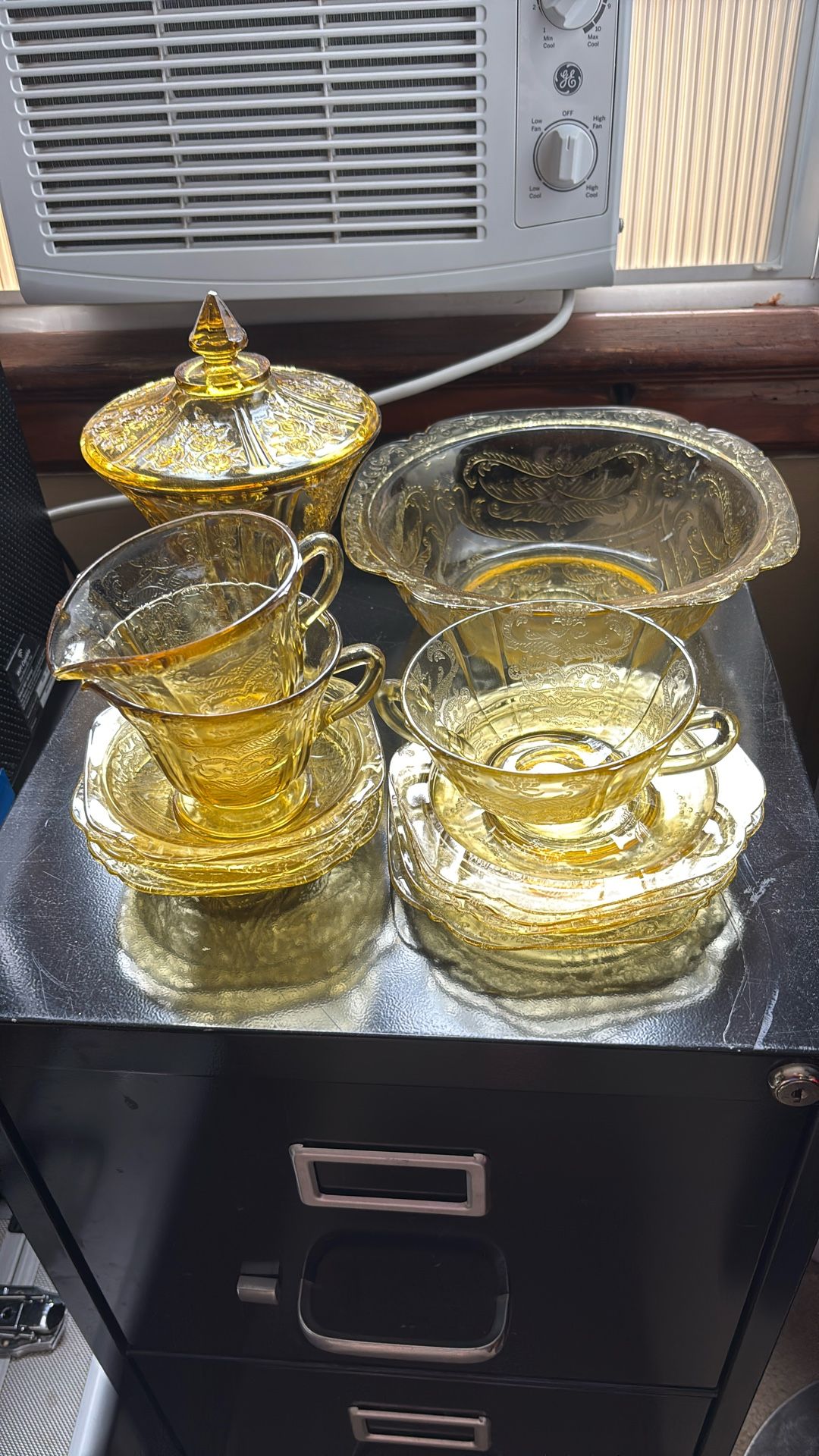 Amber glass bundle