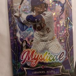 Luisangel Acuna 2025 TOPPS Mystical Trading Card. 