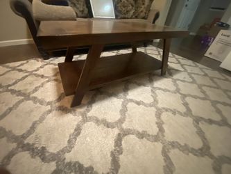 Great Coffee Table And 2 End Tables (Ashley furniture)