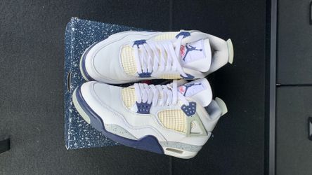 Jordan 4 Midnight Navy