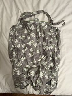 Boppy Nursing Cover