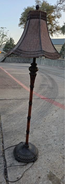 Floor Lamp
