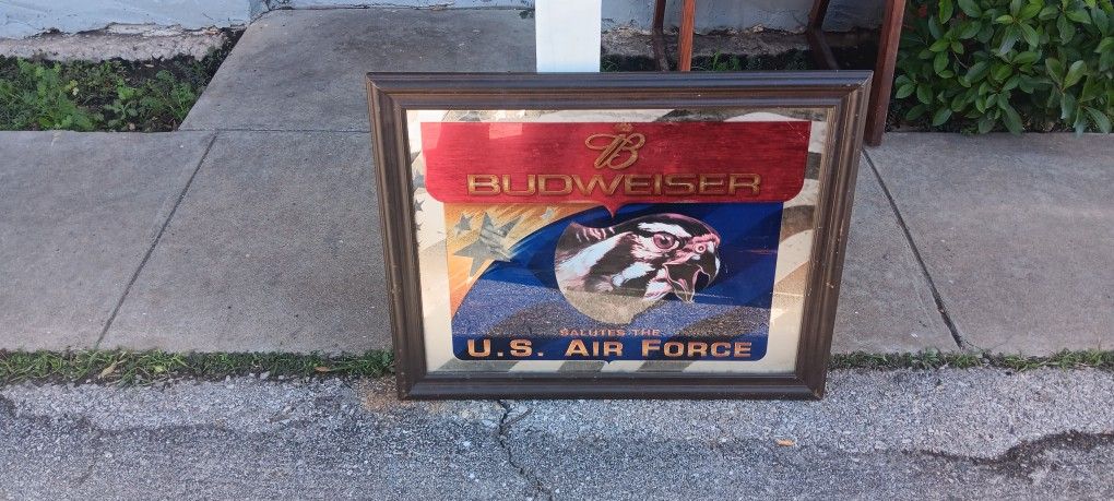 Budweiser Miror