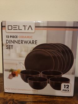 Dinnerware Set