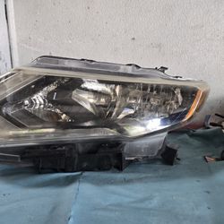 2017 2020 nissan rogue driver headlight 
