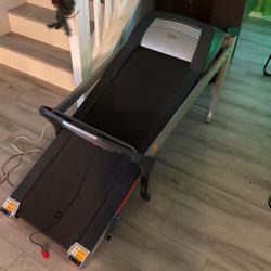 Treadmill 