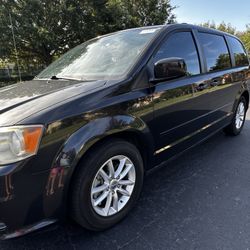2014 Dodge Grand Caravan