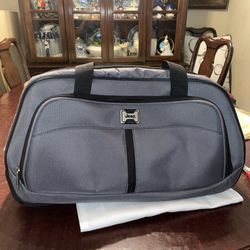 Jeep Rolling Gray Duffle Bag Medium Travel Wheels Luggage Carry On