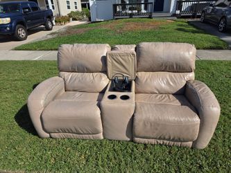 Free Recliner Couch - Electronic