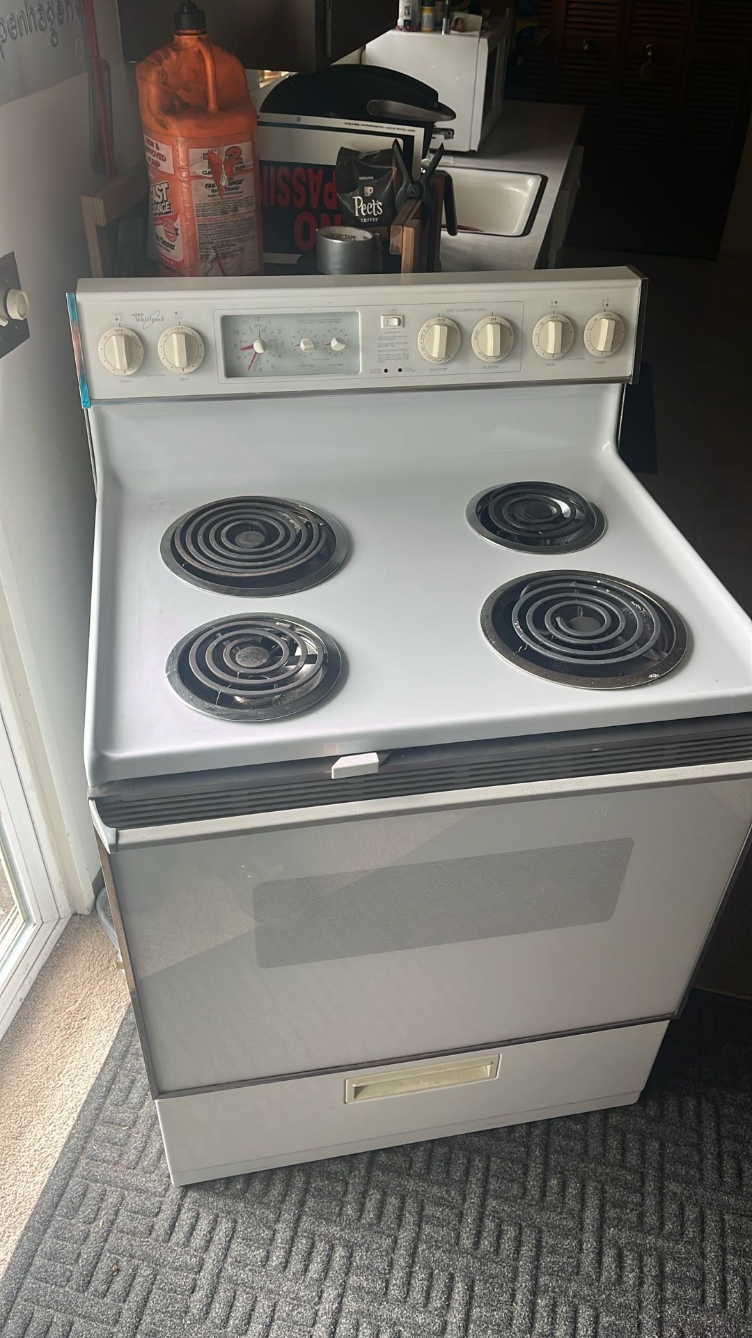 Oven $100