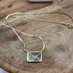 14 Karat Gold And Diamond Necklace 