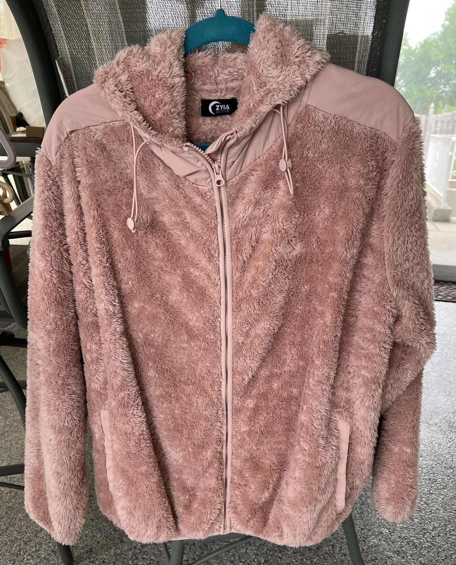 Blush Sherpa Block Zipper Jacket From Zyia