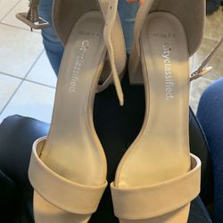 Heels Wide Fit