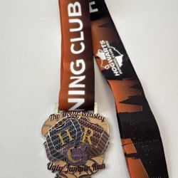 Hogwarts Running Club 2016: Molly Weasley Ugly Jumper 5K Medal - Harry Potter