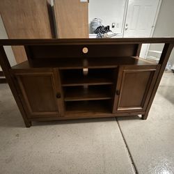Wood Dresser/TV stand 