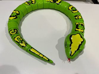 Zuru Robo Alive King Python Robotic Pet Figure Green