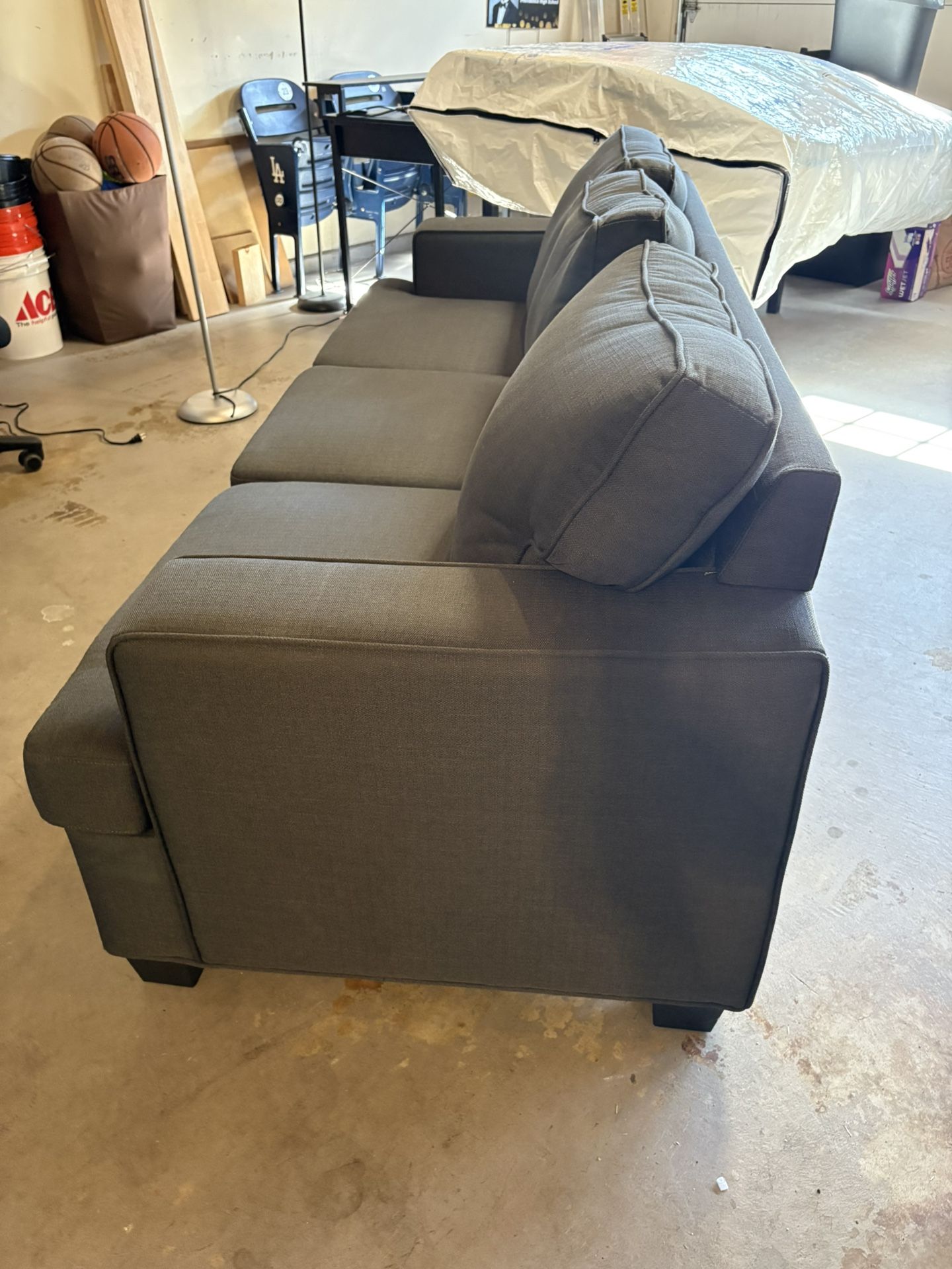 Cort sofa