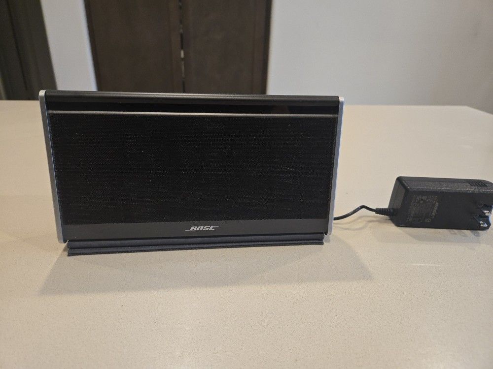 Bose Soundlink Bluetooth Speaker