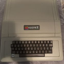 Apple 2 Plus Computer