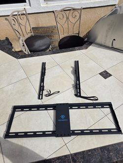 TV Mount 35 Inches to 95 Inches Wieght