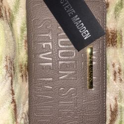 Steve Madden wallet