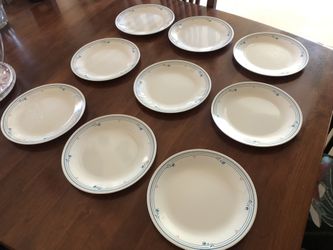 9 Vintage Corelle Country Violets Plates
