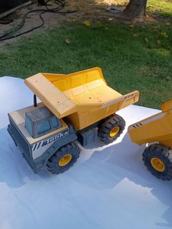 Tonka Toy Dump Trucks Lot of 2
