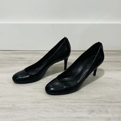 Tory Burch genuine patent leather pumps 9