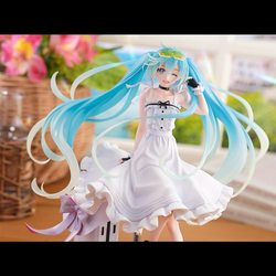 Goodsmile Hatsune Miku GT Project Racing Miku 2021 Vacation Style 1/7 Figure
