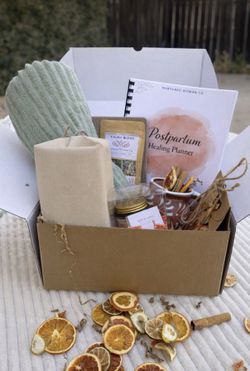 Postpartum Care Package for Mom | Self Care Gift Box | New Mom Gift | Cozy + Relaxation Box