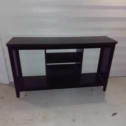 TV stand With Shelves 