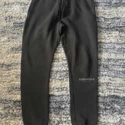 Essential Fear of God  (Cuffed sweatpants) XL