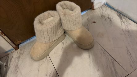 Slipper boots