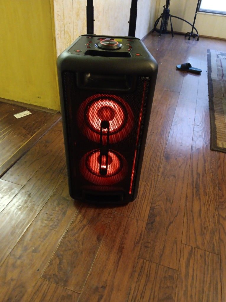 Onn Party Speaker