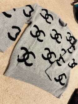 Gray Sweater CC Logo - S/M