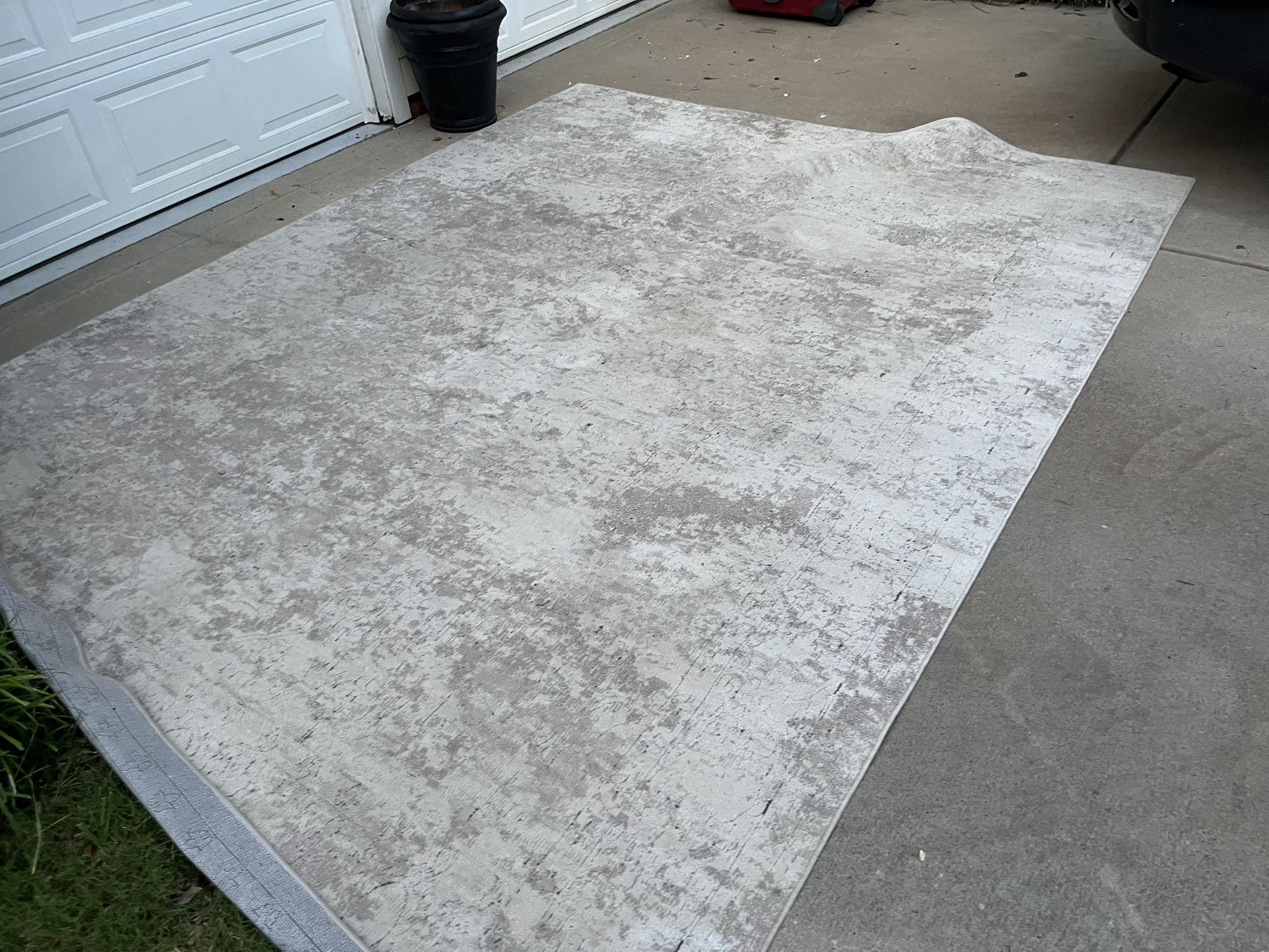 Area Rug 9 X 12 Pet Free Smoke Free Good Shape